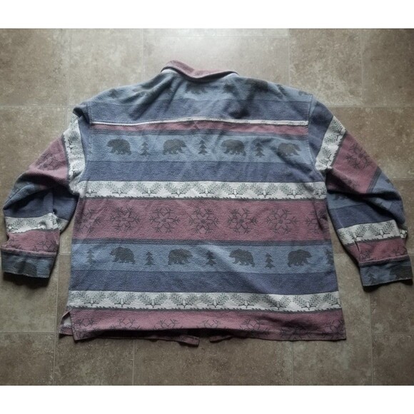 American Outdoor Company True Grit Bear and Snowflake Shirt Jacket L. - Picture 2 of 5